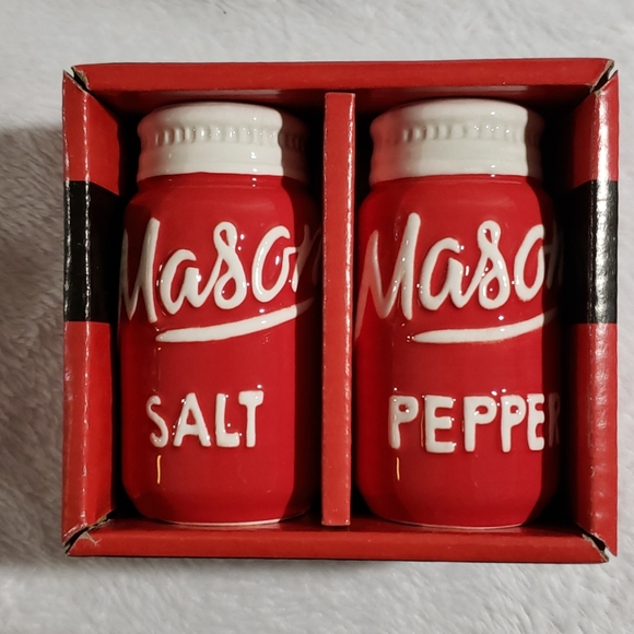 Vintage Collection Other - Mason Jar Salt & Pepper Shakers- Red Ceramic